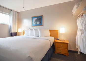 Buccaneer Inn hotel thumbnail 6