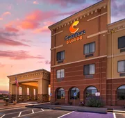 Comfort Suites Gallup East Route 66 and I-40 hotel detail image 3