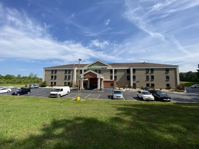 Holiday Inn Express Metropolis by IHG hotel detail image 2