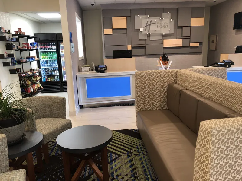 Holiday Inn Express Metropolis by IHG hotel detail image 6