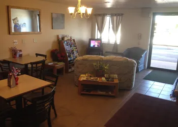 Travelodge by Wyndham Deer Lodge Montana hotel thumbnail 2