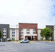 La Quinta Inn & Suites by Wyndham Jonesboro hotel detail image 4