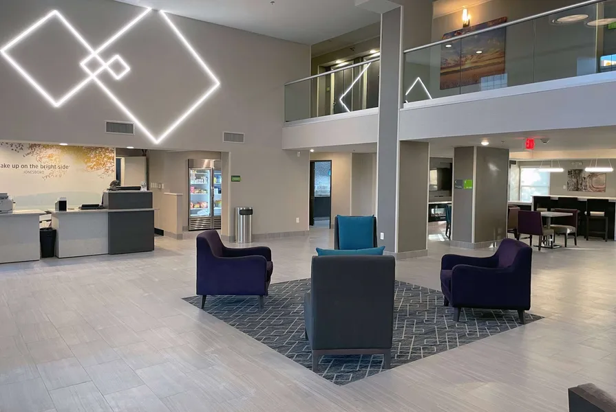 La Quinta Inn & Suites by Wyndham Jonesboro hotel detail image 6