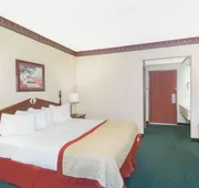 Baymont by Wyndham Jonesboro hotel detail image 4