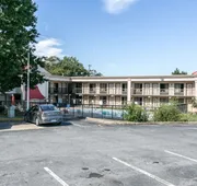 Americas Best Value Inn Edgewood hotel detail image 3
