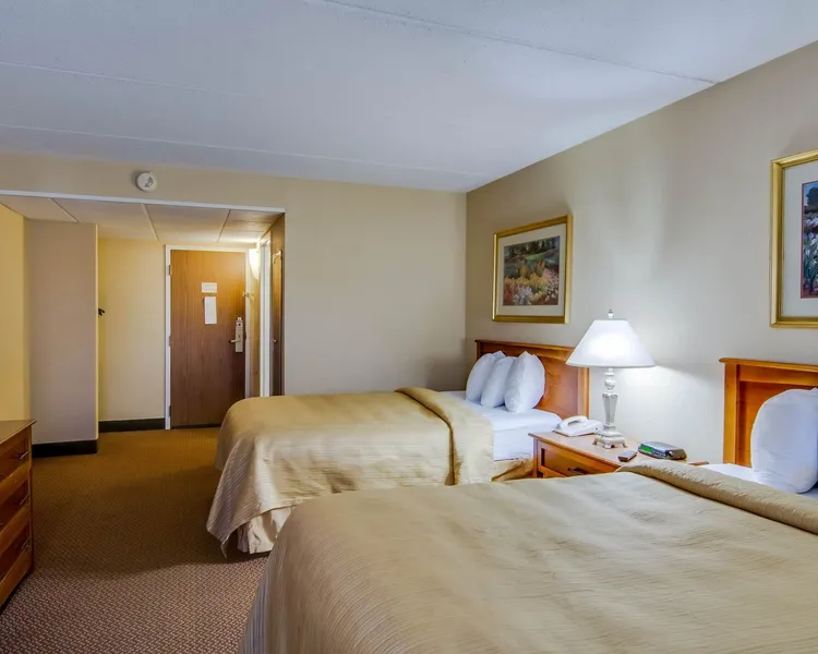 Quality Hotel and Conference Center Bluefield hotel detail image 6