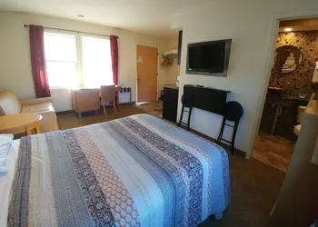 Motel 57 hotel thumbnail 8