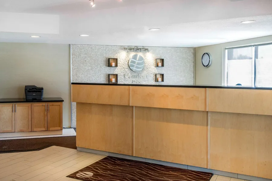 Comfort Inn hotel detail image 6