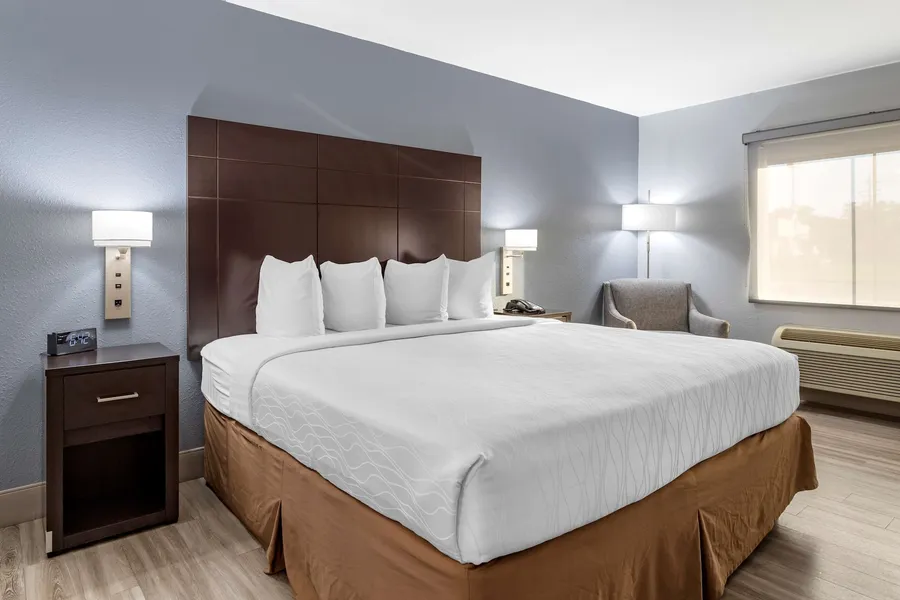 Best Western Plus Orange County hotel detail image 6