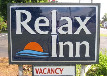 Relax Inn hotel thumbnail 4