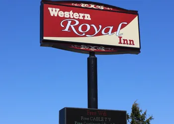 Western Royal Inn hotel thumbnail 2