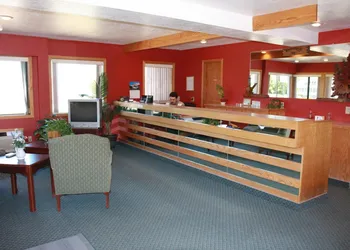 Western Royal Inn hotel thumbnail 4