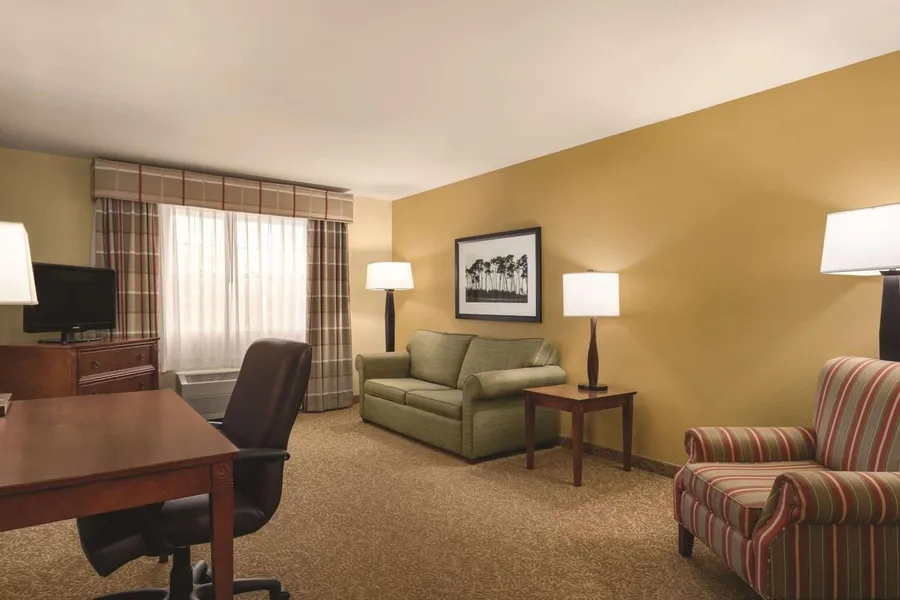 Country Inn & Suites by Radisson, Dakota Dunes, SD hotel detail image 6