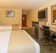 Travelodge by Wyndham Muskegon hotel detail image 5