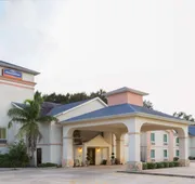 Howard Johnson by Wyndham Houma hotel detail image 3