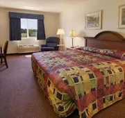 Baymont by Wyndham Dowagiac hotel detail image 7