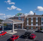 Holiday Inn Express & Suites Lebanon by IHG hotel detail image 4