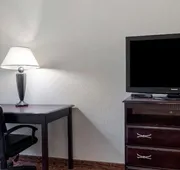 Lake Texoma Inn and Suites to match IHG hotel detail image 5