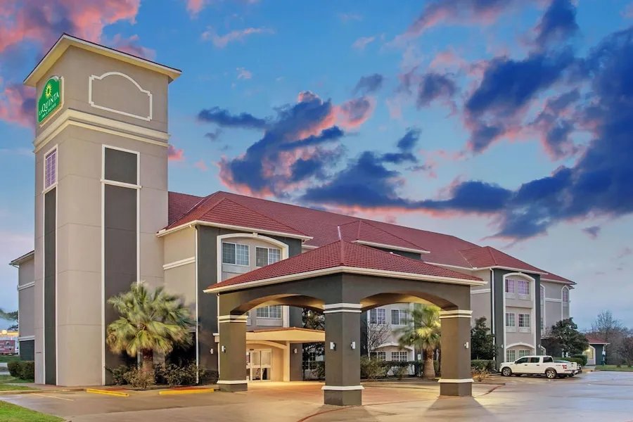 La Quinta Inn & Suites by Wyndham Fairfield TX hotel detail image 2