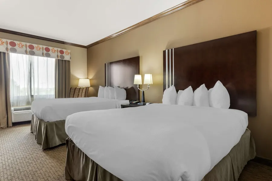 Best Western Plus Texoma Hotel & Suites hotel detail image 6