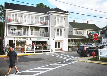 Acadia Hotel - Downtown hotel thumbnail 3