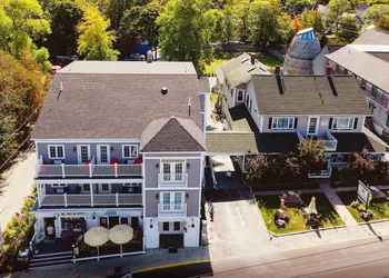 Acadia Hotel - Downtown hotel thumbnail 7