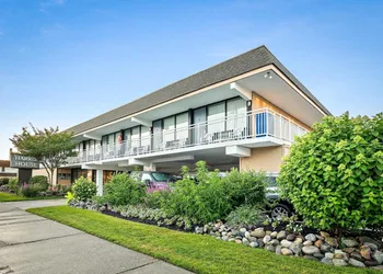 Harris House By the Beach hotel thumbnail 4