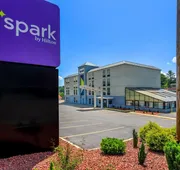 Spark by Hilton Wytheville East Main Street hotel detail image 3