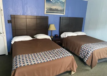 All Seasons Motel hotel thumbnail 7