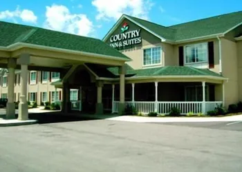 Country Inn & Suites by Radisson, Somerset, KY hotel thumbnail 2