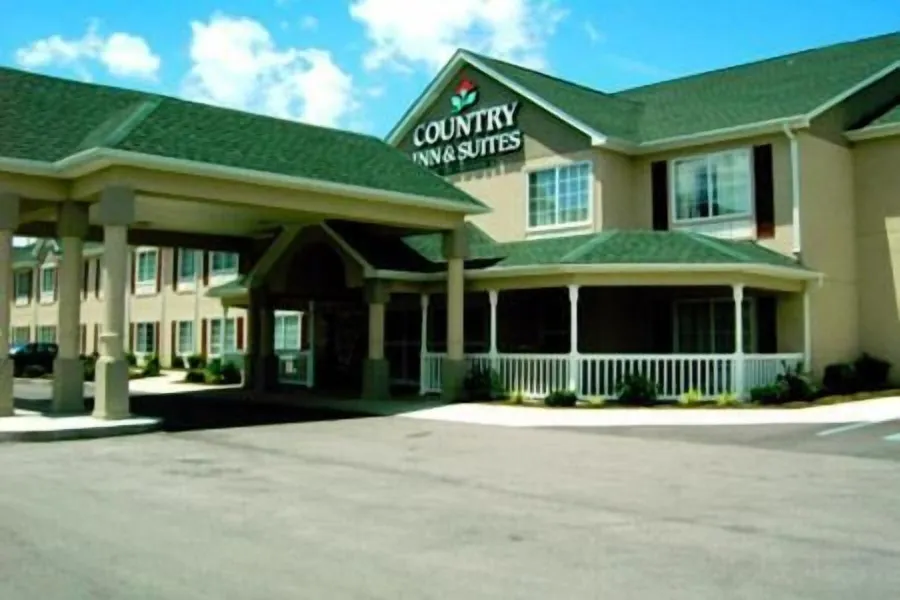 Country Inn & Suites by Radisson, Somerset, KY hotel detail image 2