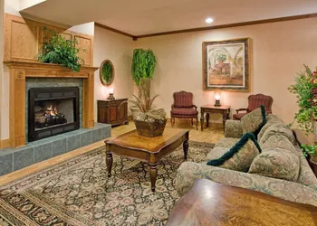 Country Inn & Suites by Radisson, Somerset, KY hotel thumbnail 3
