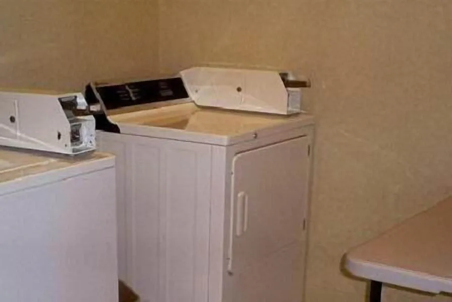 Country Inn & Suites by Radisson, Somerset, KY hotel detail image 6