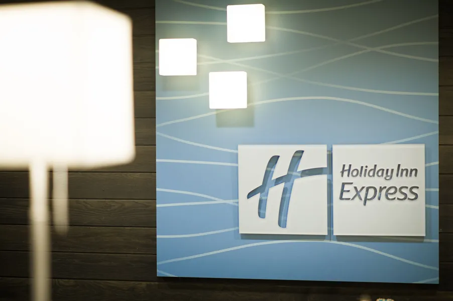 Holiday Inn Express & Suites Madison Central by IHG hotel detail image 6