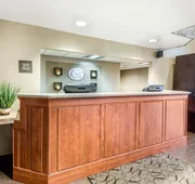 Comfort Suites at Par 4 Resort hotel detail image 4