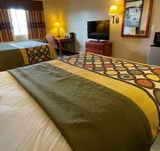 Super 8 by Wyndham Rolla hotel detail image 5