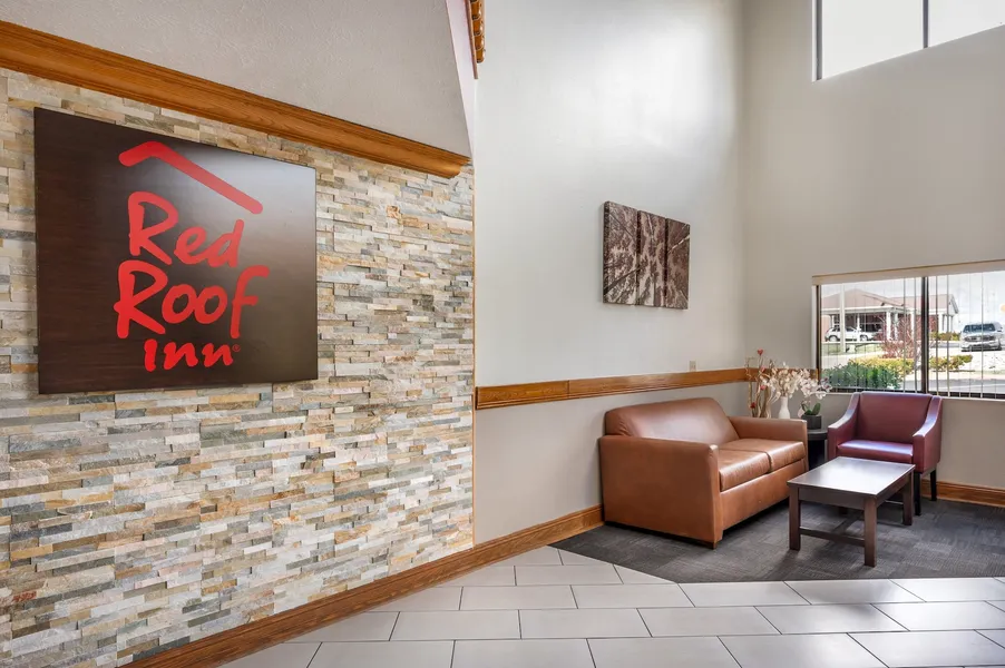 Red Roof Inn Greencastle South – Cloverdale hotel detail image 6
