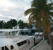 Waterside Suites & Marina hotel detail image 7
