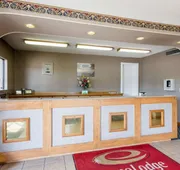 Econo Lodge Grenada hotel detail image 5