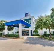 Motel 6 Lewisville, TX - Dallas hotel detail image 3