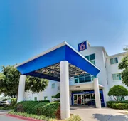 Motel 6 Lewisville, TX - Dallas hotel detail image 4