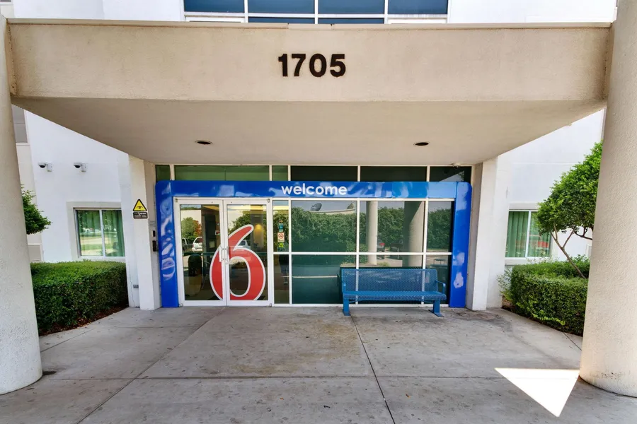 Motel 6 Lewisville, TX - Dallas hotel detail image 6