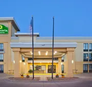 La Quinta Inn & Suites by Wyndham Salina hotel detail image 5
