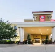 Comfort Suites Salina South hotel detail image 7