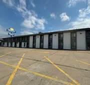 Days Inn by Wyndham Salina I-70 hotel detail image 4