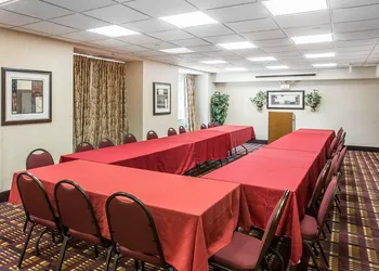 Quality Inn & Suites Mt. Juliet hotel thumbnail 6