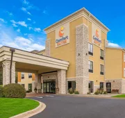 Comfort Suites Hudson I-94 hotel detail image 3