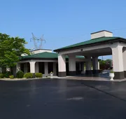 Quality Inn Dandridge hotel detail image 3