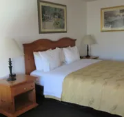 Quality Inn Near Fort Hunter Liggett hotel detail image 7