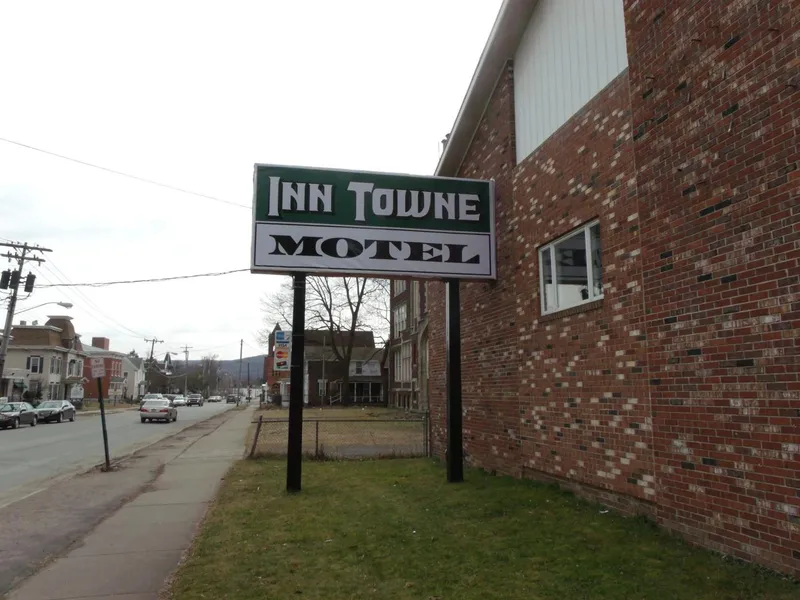Inn Towne Motel hotel detail image 2